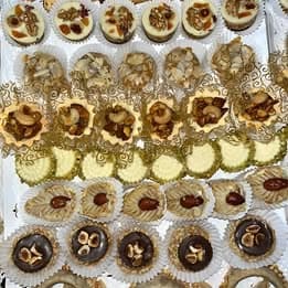 Plateaux de gâteaux pour laid